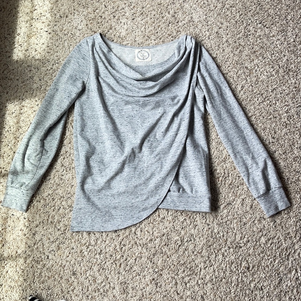 Iris and Navy long sleeve gray shirt size S